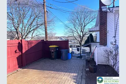 9 W Jewel Street, Roseto Boro, PA 18013 - Photo 9