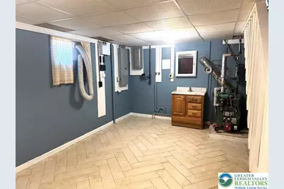 9 W Jewel Street, Roseto Boro, PA 18013 - Photo 23