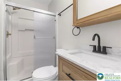 1290 Country Club, Lower Macungie Twp, PA 18106 - Photo 15