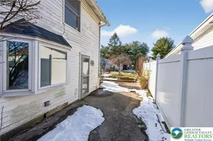 3015 N 3rd St, Whitehall Twp, PA 18052 - Photo 5