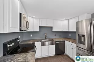 3015 N 3rd St, Whitehall Twp, PA 18052 - Photo 15