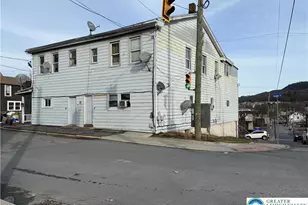 81 Hunter St, Tamaqua, PA 18252 - Photo 1
