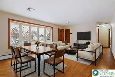 442 Avon Street, Palmer Twp, PA 18045 - Photo 5