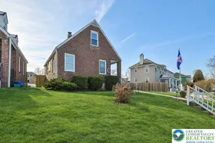 1147 Arcadia St, Bethlehem City, PA 18018 - Photo 1