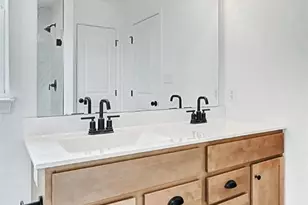 733 Fawn Way, Pennsburg Boro, PA 18073 - Photo 11