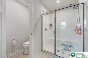 1064 Woodmont Ln, North Catasauqua Bor, PA 18032 - Photo 19