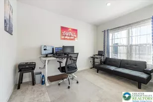 1064 Woodmont Ln, North Catasauqua Bor, PA 18032 - Photo 3