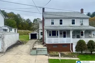 16 Andrewsville, Lansford, PA 18232 - Photo 1