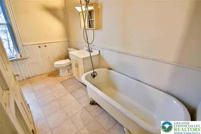 30 2nd Street #30-32, Slatington Boro, PA 18080 - Photo 37