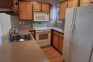 1607 Briarwood Ln, Bethlehem Township, PA 18020 - Photo 7