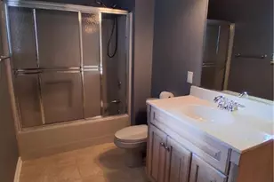 1607 Briarwood Ln, Bethlehem Township, PA 18020 - Photo 13