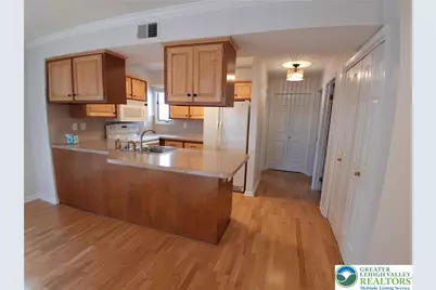 1607 Briarwood Lane #A, Bethlehem Township, PA 18020 - Photo 5