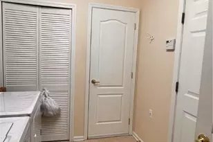 3091 Donegal Dr, Lower Macungie Twp, PA 18062 - Photo 11