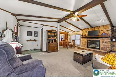 4 Woodsdale Court, Moore Township, PA 18014 - Photo 9