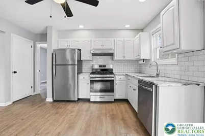 5528 Elmwood Street, Pocono Twp, PA 18372 - Photo 17