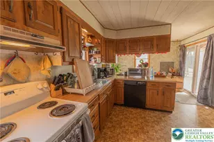 2039 Farmington Ave, Douglass Twp, PA 19464 - Photo 3