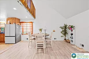 134 Oakenshield Dr, Lehman Twp, PA 18371 - Photo 9