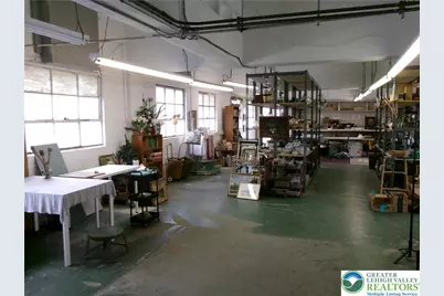 1911 S Bradford Street, Salisbury Township, PA 18103 - Photo 11