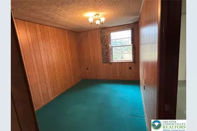 2303 4th Street, Wilson, PA 18042 - Photo 5