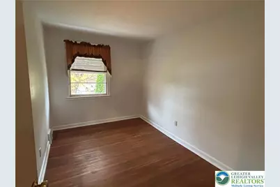 2303 4th Street, Wilson, PA 18042 - Photo 15