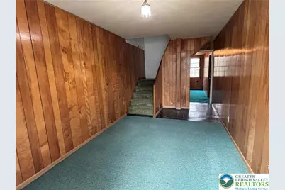 2303 4th Street, Wilson, PA 18042 - Photo 3