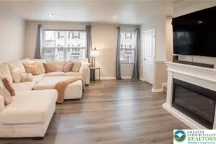 2132 Cross Country Rd, Northampton Township, PA 18067 - Photo 3