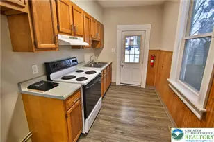 30 2nd St, Slatington Boro, PA 18080 - Photo 7