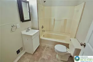 30 2nd St, Slatington Boro, PA 18080 - Photo 11