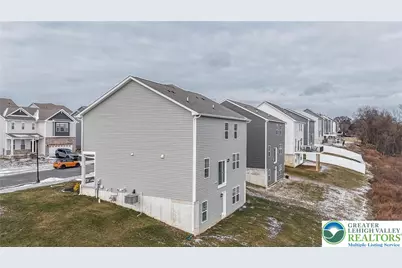 307 Knollwood Drive, Forks Twp, PA 18040 - Photo 9