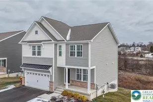 307 Knollwood Dr, Forks Twp, PA 18040 - Photo 5