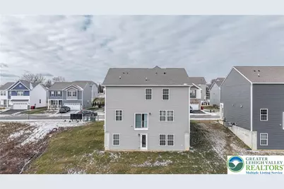 307 Knollwood Drive, Forks Twp, PA 18040 - Photo 7