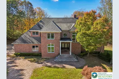 441 Hidden Lake Drive, Middle Smithfield, PA 18302 - Photo 1