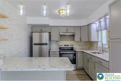 2343 S 9th Street, Allentown City, PA 18103 - Photo 11