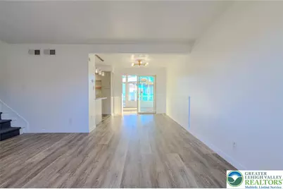 2343 S 9th Street, Allentown City, PA 18103 - Photo 7