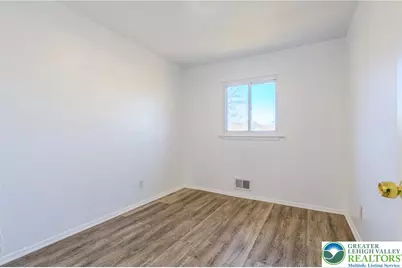 2343 S 9th Street, Allentown City, PA 18103 - Photo 17