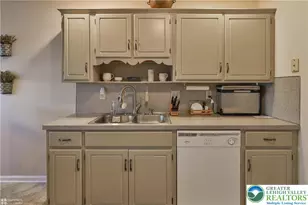 521 S New St, Nazareth Boro, PA 18064 - Photo 11