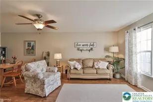 521 S New St, Nazareth Boro, PA 18064 - Photo 5