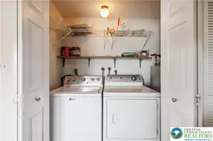 110 Drift Ct, Bethlehem Township, PA 18020 - Photo 17