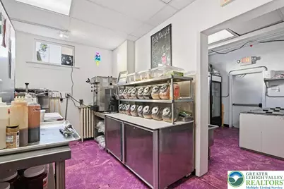 101 S Broadway, Wind Gap, PA 18091 - Photo 9