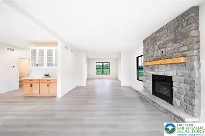 98 Sage Court, Mahoning Twp, PA 18235 - Photo 11