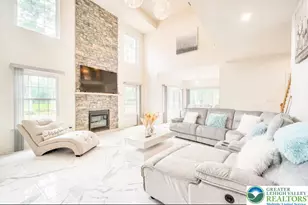 98 Sage Ct, Mahoning Twp, PA 18235 - Photo 3