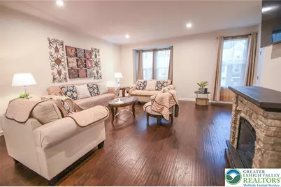 2396 Cook Drive, Bethlehem Township, PA 18045 - Photo 9