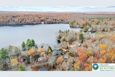 6361 Lakeshore Drive E, Middle Smithfield, PA 18302 - Photo 33