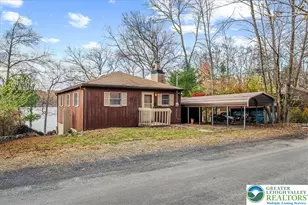 6361 Lakeshore Dr E, Middle Smithfield, PA 18302 - Photo 3