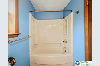 6361 Lakeshore Drive E, Middle Smithfield, PA 18302 - Photo 17