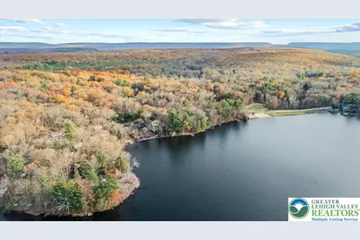 6361 Lakeshore Drive E, Middle Smithfield, PA 18302 - Photo 35