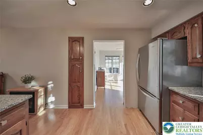 319 W Windsor Road, Chestnuthill Twp, PA 18353 - Photo 13