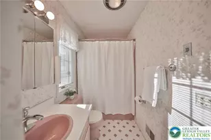 319 W Windsor Rd, Chestnuthill Twp, PA 18353 - Photo 39