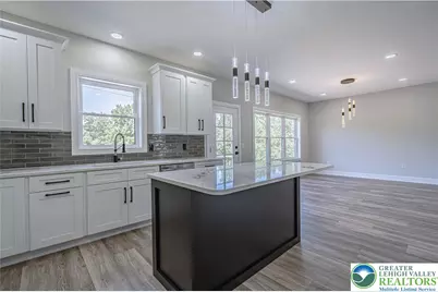 158 Jeffrey Lane, Allen Township, PA 18067 - Photo 15