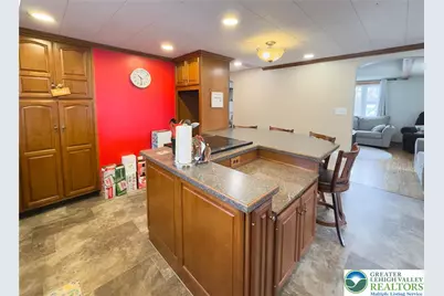 664 Locke Heights Road, Washington Twp, PA 18013 - Photo 5